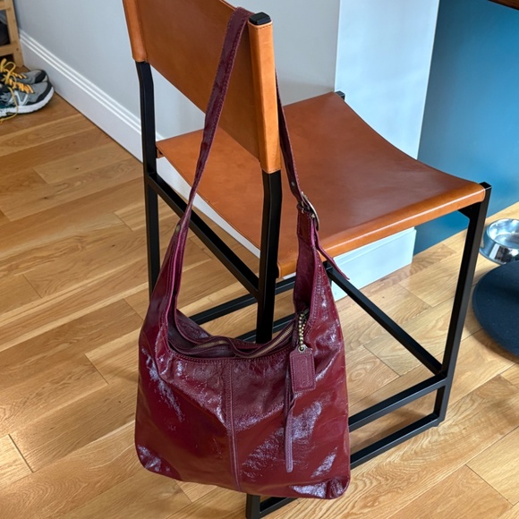 Vintage Coach Plum Bleecker Patent Leather Hobo Bag - Picture 2 of 10